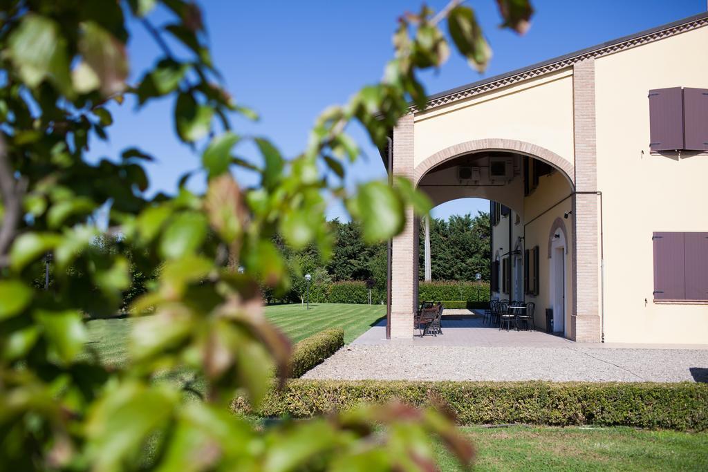 Agriturismo Il Mondo Pensionat Parma Eksteriør billede