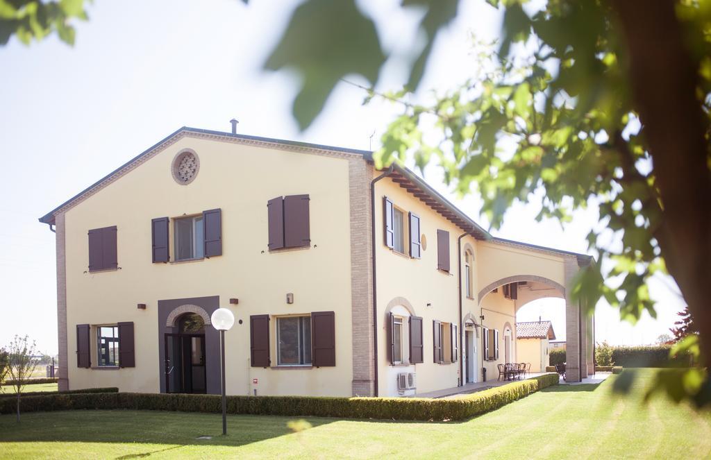 Agriturismo Il Mondo Pensionat Parma Eksteriør billede